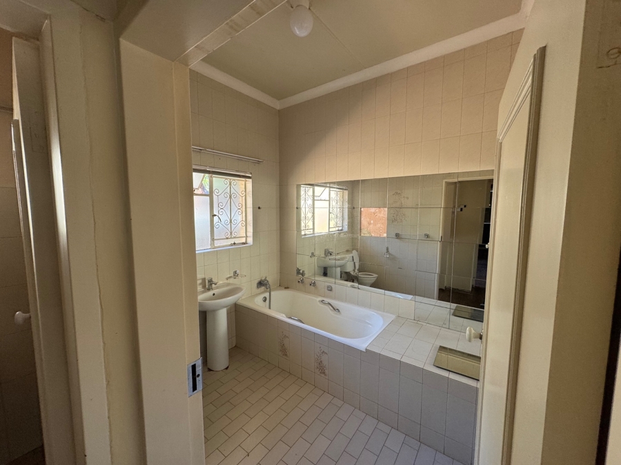 4 Bedroom Property for Sale in Dan Pienaar Free State